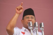 Prabowo dan Titiek Bersanding...