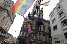 Aktivis Gay Iran Gelar...