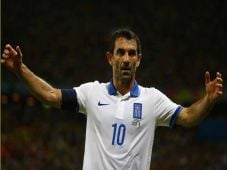Karagounis Gantung Sepatu
