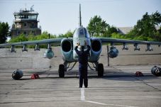 Irak Minta Rusia Pasok...