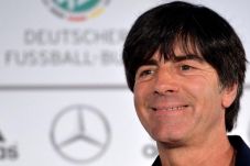 Loew Puas Kalahkan Aljazair