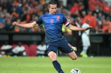 Van Persie Yakin Belanda...