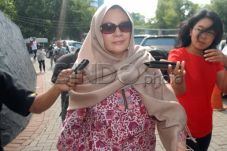 KPK Periksa Istri Akil...