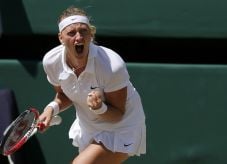 Kvitova Incar Gelar...