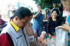 Nur Mahmudi ke Pedagang...