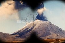 Gunung Ambang di Sulut...