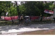 Alat Peraga Kampanye...