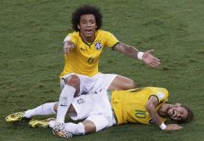 Pele Mengerti Penderitaan...