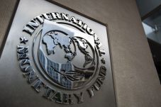 IMF Isyaratkan Pangkas...