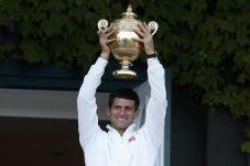 Juara Wimbledon, Djokovic...