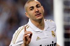 Pulang Liburan, Benzema...