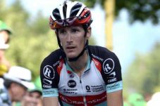Andy Schleck Absen di...