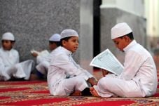 Anak Kebanggaan Ayah