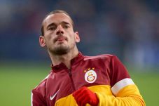 Galatasaray Pasang Banderol...