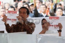 Burhanudin Muhtadi Bisa...