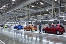 Nissan Akan Tambah Investasi...
