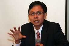 Burhanuddin Muhtadi...
