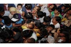Pembagian Zakat di Makassar...