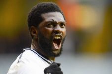 Adebayor Tinggalkan...