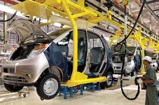 Tata Motor Siapkan Empat...