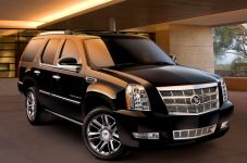 Cadillac Escalade Gendong...