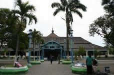 Jalani MOS, Siswa Baru...