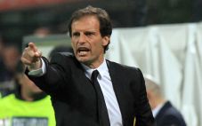 Juve Rayu Allegri 4...