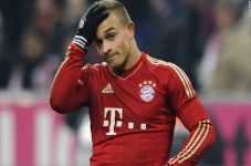 Shaqiri Nyalakan Sinyal...