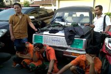 Ngaku Tentara, Eks Sekuriti...