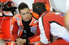 Dovizioso Tetap Kendarai...