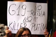 Tersudut Tragedi MH17,...