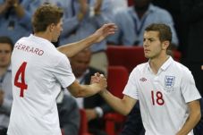 Gerrard Pensiun, Ini...