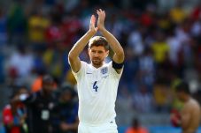 Gerrard Lebih Baik Dari...