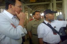 KPK dan Ahok Telusuri...