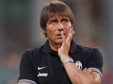Conte Bantah ke PSG