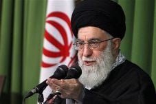Khamenei Serukan Akhir...