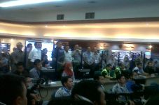 SBY Tinjau Posko Angkutan...