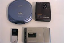 Sony Walkman Ternyata...