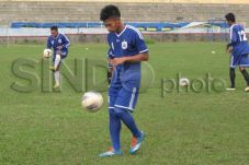 Pemain PSIS Tenang Rayakan...