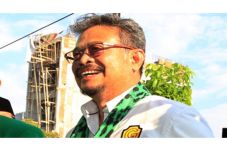 Gubernur Sulsel Ingin...