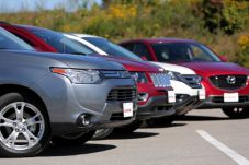 Pejualan SUV dan Crossover...