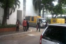 Mobil Genset Open House...