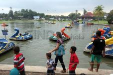 Dua Pekan, TMII Buka...