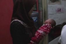 Bayi Laki-laki Dibuang...