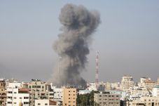 Israel Kembali Serang...