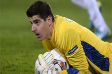 Courtois Tak Gentar...