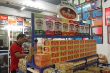 Penjualan Oleh-oleh...