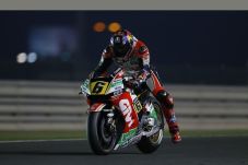 Karir Bradl di Tangan...
