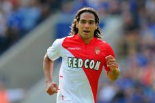 Falcao 100 Persen Pemain...