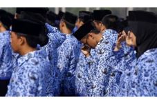 PNS Jatim Nekat Merokok...